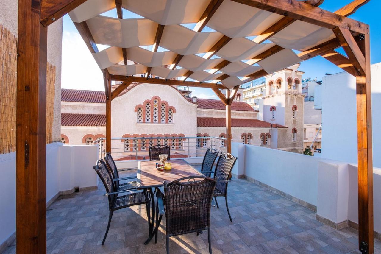Bright Apartment In Piraeus Exterior photo